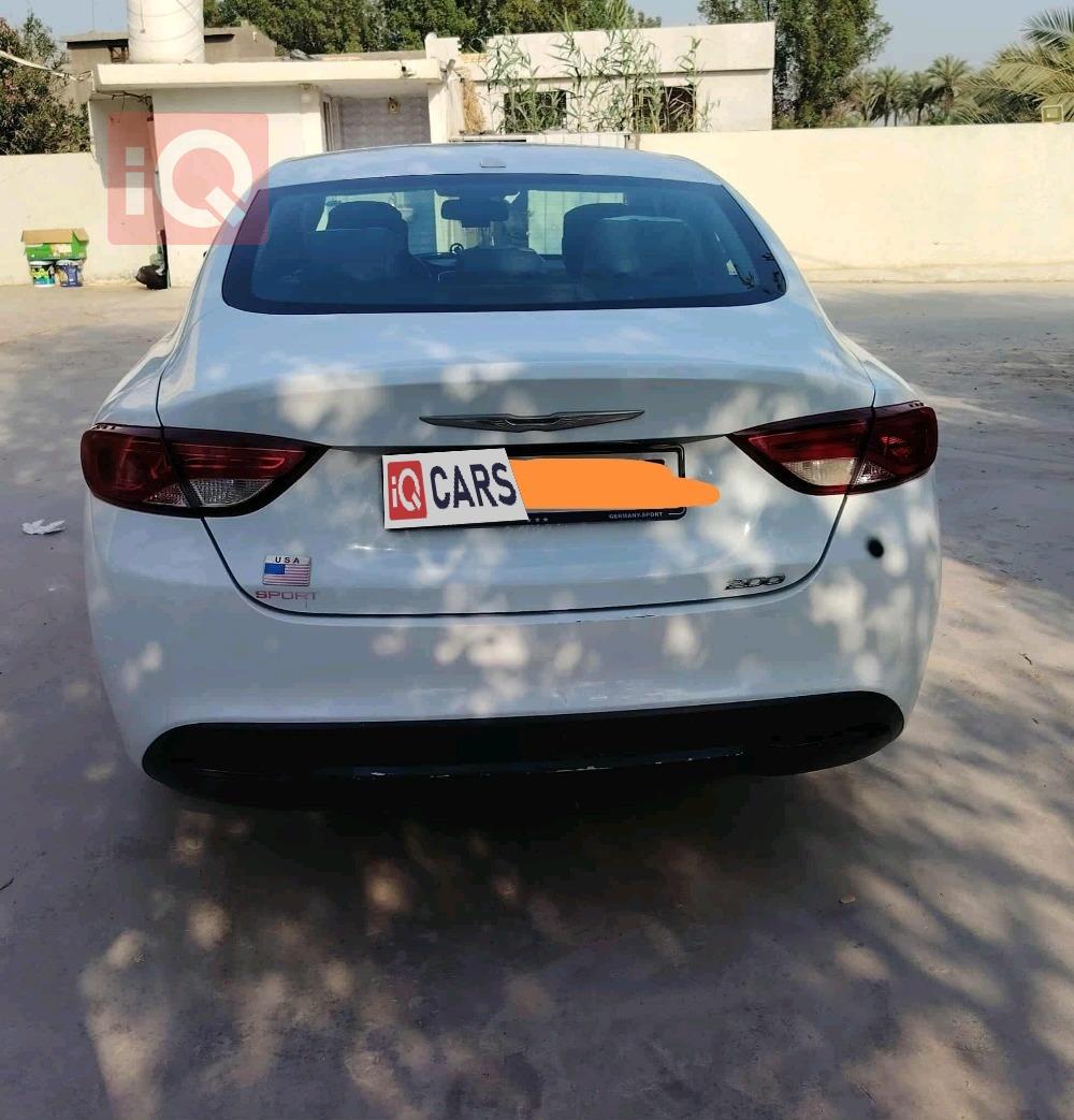 Chrysler 200